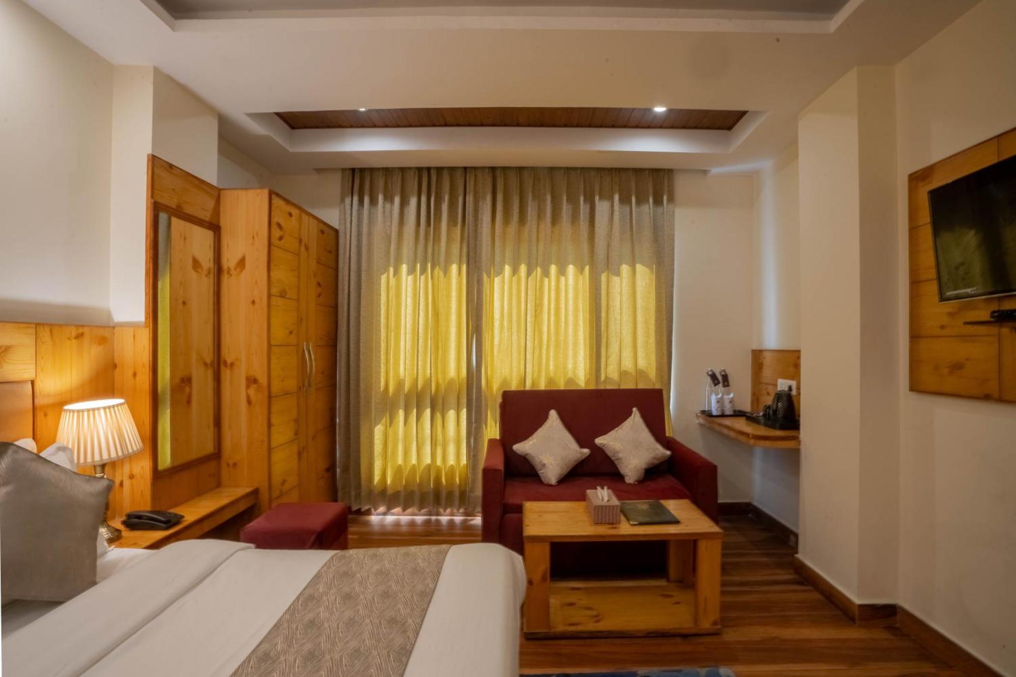 Perfectstayz Valley Vista 5 Min Walk To Mall Road 무소리에 외부 사진