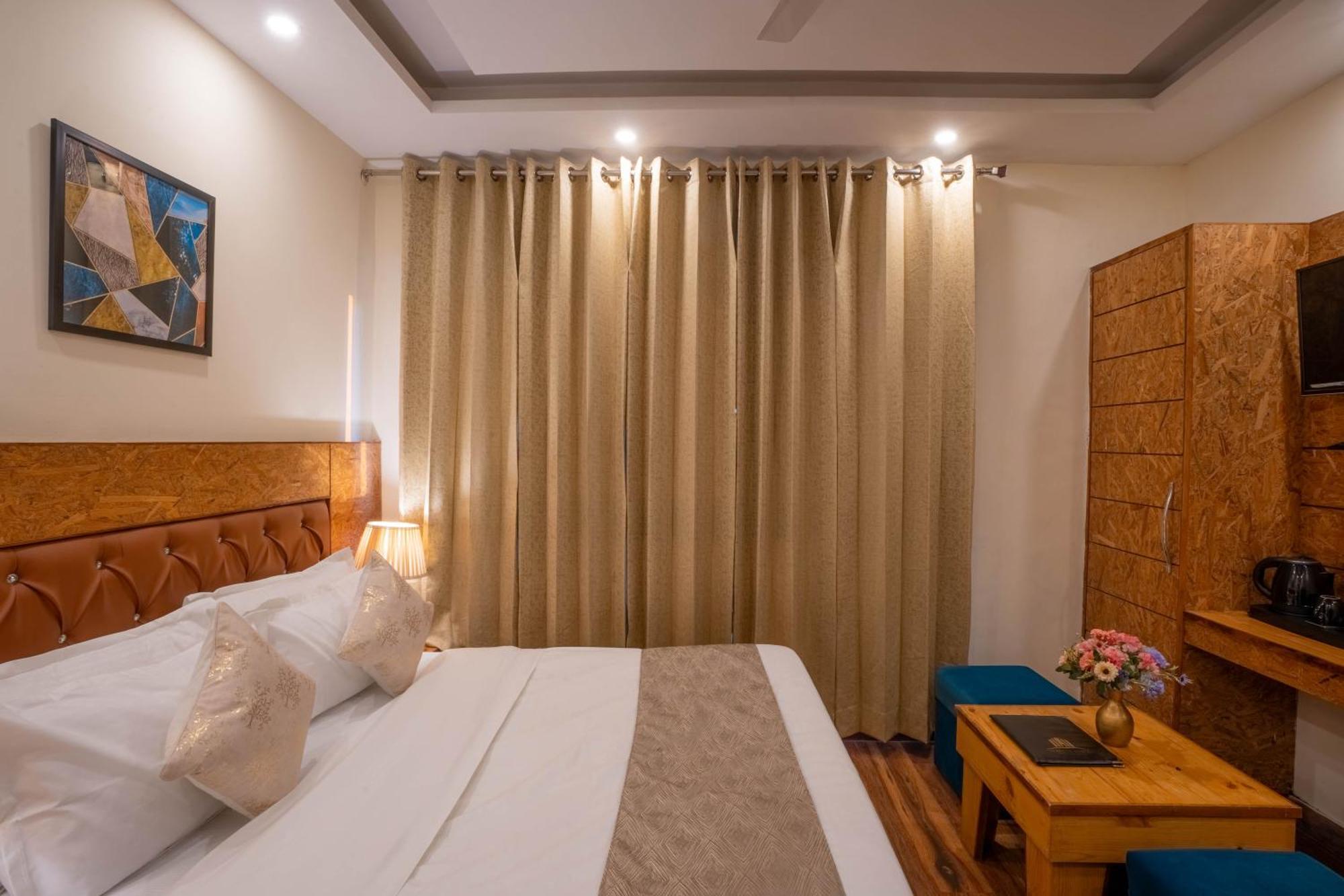 Perfectstayz Valley Vista 5 Min Walk To Mall Road 무소리에 외부 사진