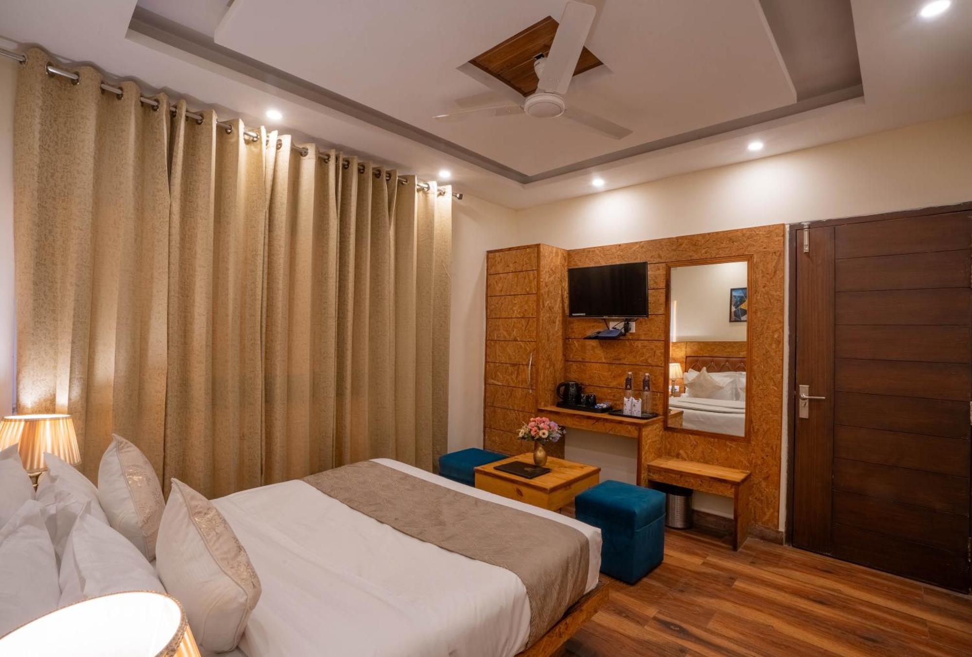 Perfectstayz Valley Vista 5 Min Walk To Mall Road 무소리에 외부 사진