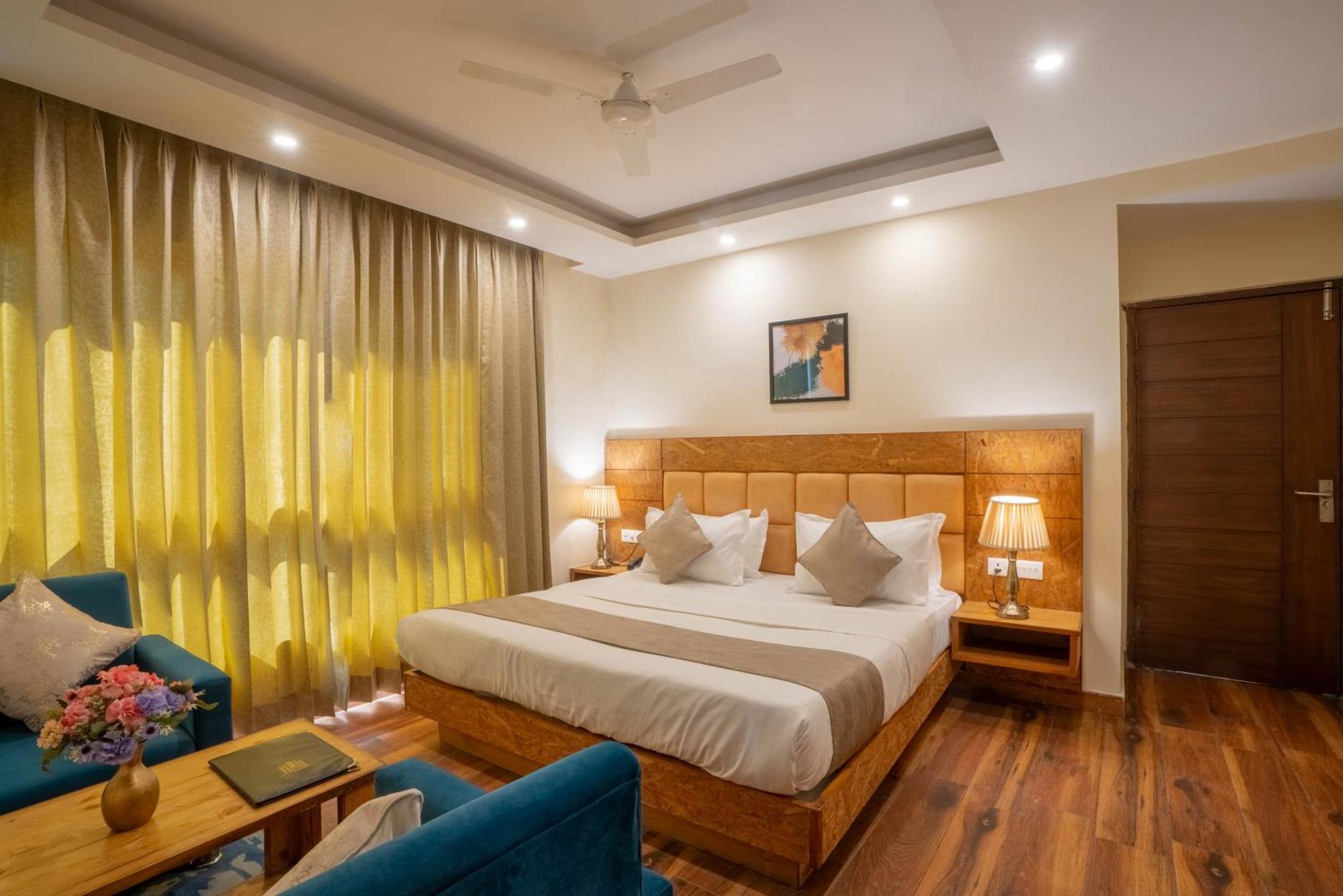 Perfectstayz Valley Vista 5 Min Walk To Mall Road 무소리에 외부 사진