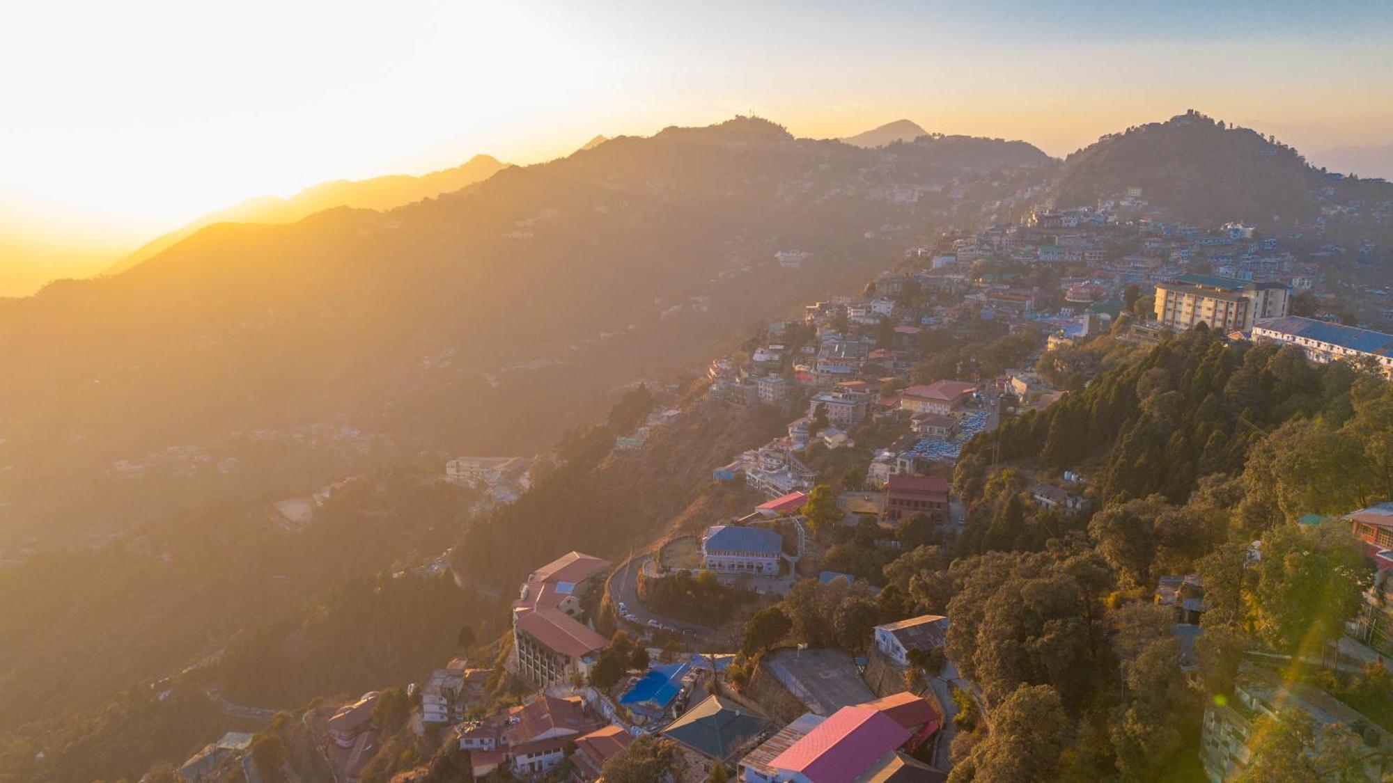Perfectstayz Valley Vista 5 Min Walk To Mall Road 무소리에 외부 사진